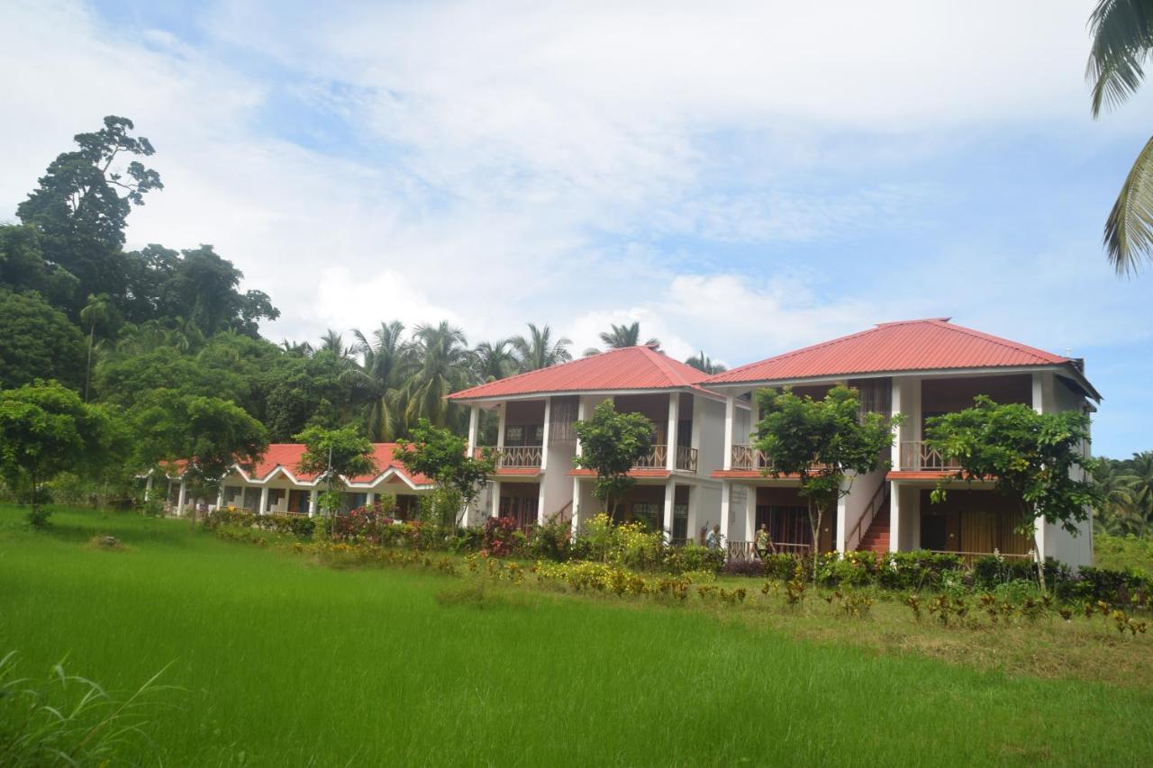 Hotel Exotica Squares Lakshmanpur Exteriör bild